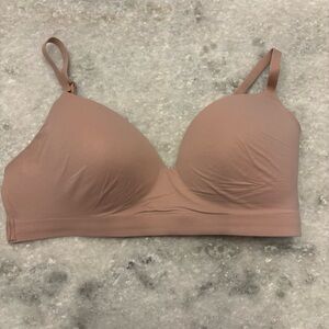SOMA 36C enbliss wireless Seamless Nude Bra